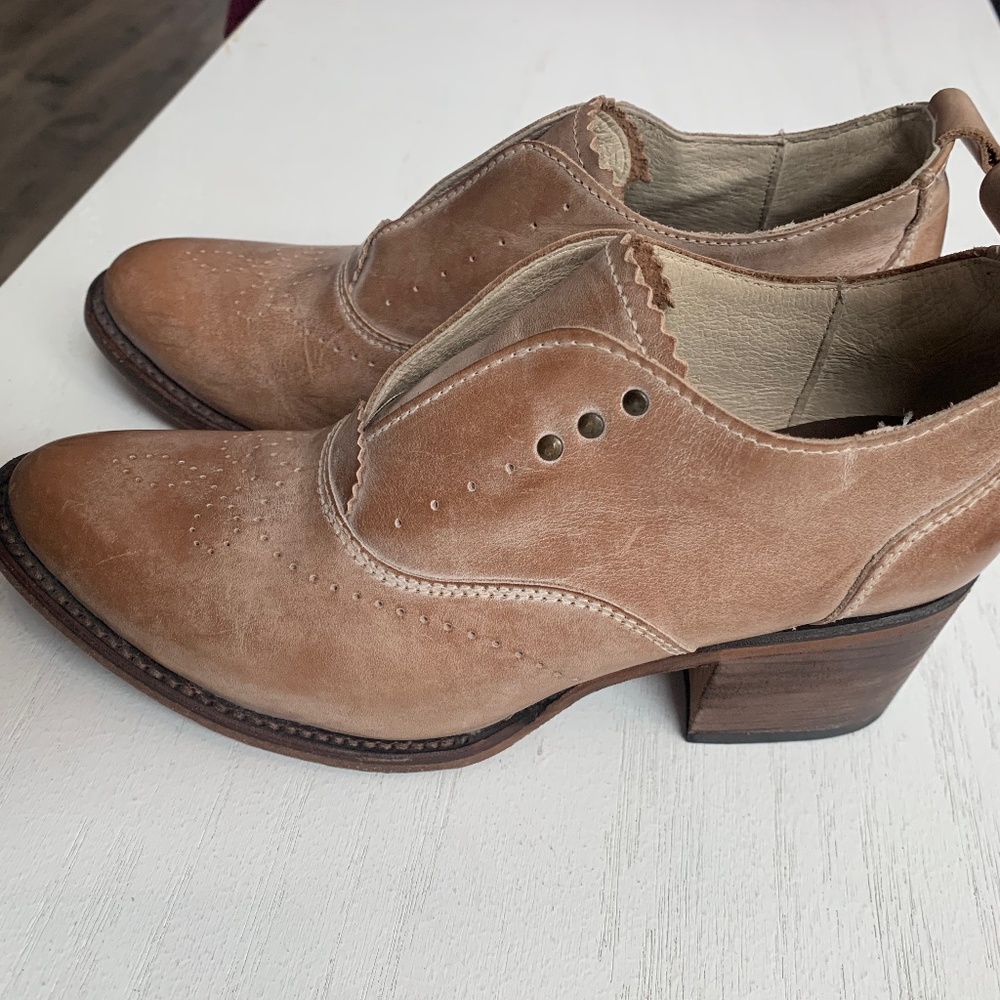 Freebird Steve Madden boots